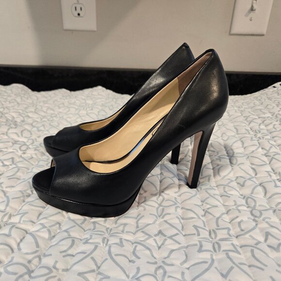 Jessica Simpson Black Peep Toe Heels - Picture 2 of 11